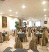 Commodore Hotel Аман Екстериор снимка